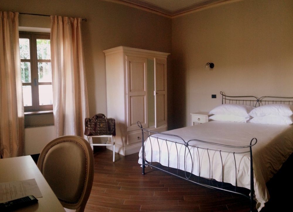 Dimora Cortese Castagnole delle Lanze Exterior foto